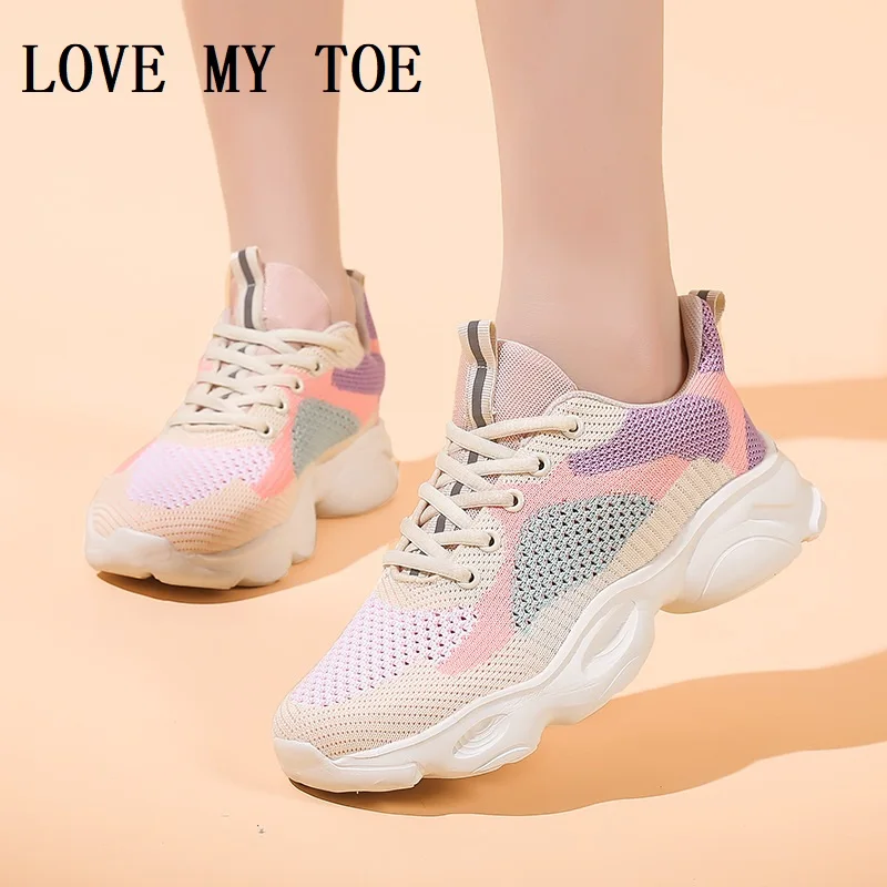 

2023 Big Sizes Mesh Breathable Couple Casual Chaussure Femme Sport Flats Platform Ladies Trainers Shoes For Women Zapatos Mujer