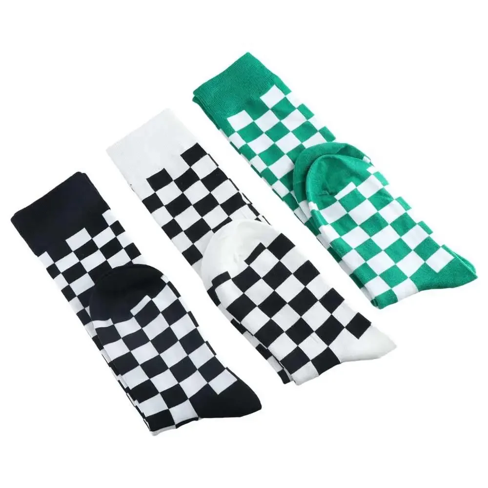 Frauen Plaid Socken Einzigartige Persönlichkeit Kühlen Street Style Plaid Harajuku Koreanischen Stil Socken Strümpfe Frauen Strumpfwaren Baumwolle – Detail 13