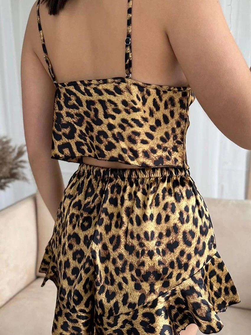 Marthaqiqi Leopard Print Women Nightwear Suit Sexy Spaghetti Strap Pajamas V-Neck Pajamas Tank Tops Nightwear Shorts Nightie Set