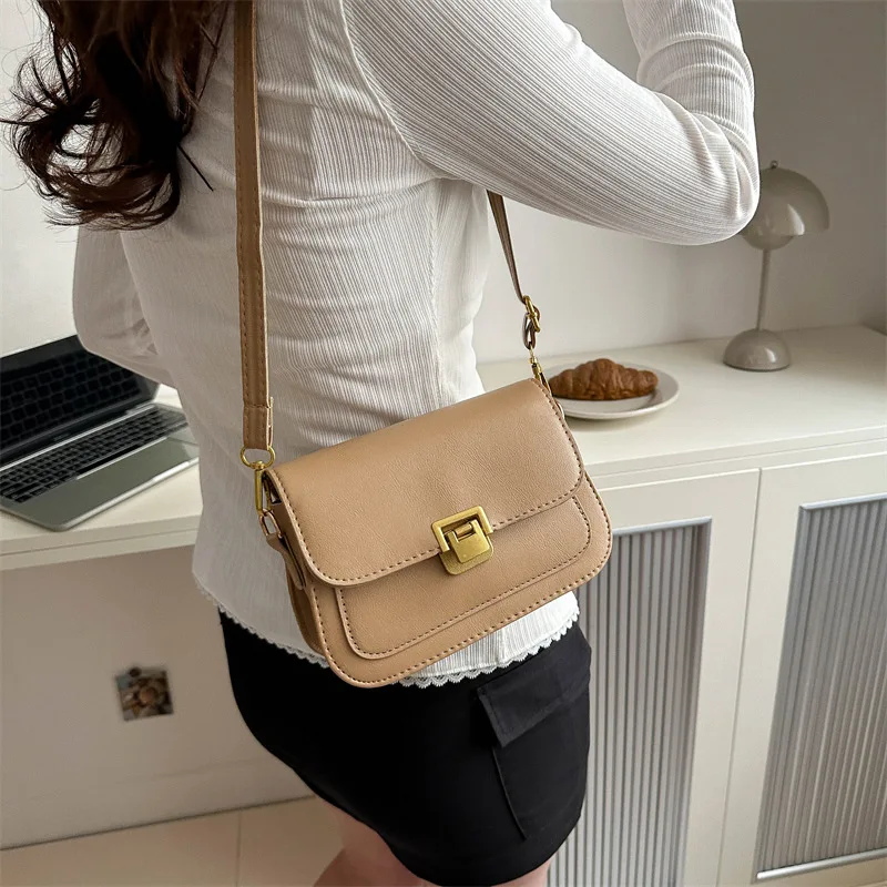 Elegant Crossbody Bag - Stylish PU Leather Small Square Shoulder Purse