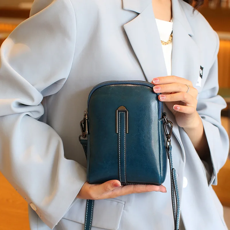 Leather Shoulder Bag Crossbody Bag Summer Women's Oil Wax Cowhide Leather Crossbody Shoulder Bag Small Shell Purse
