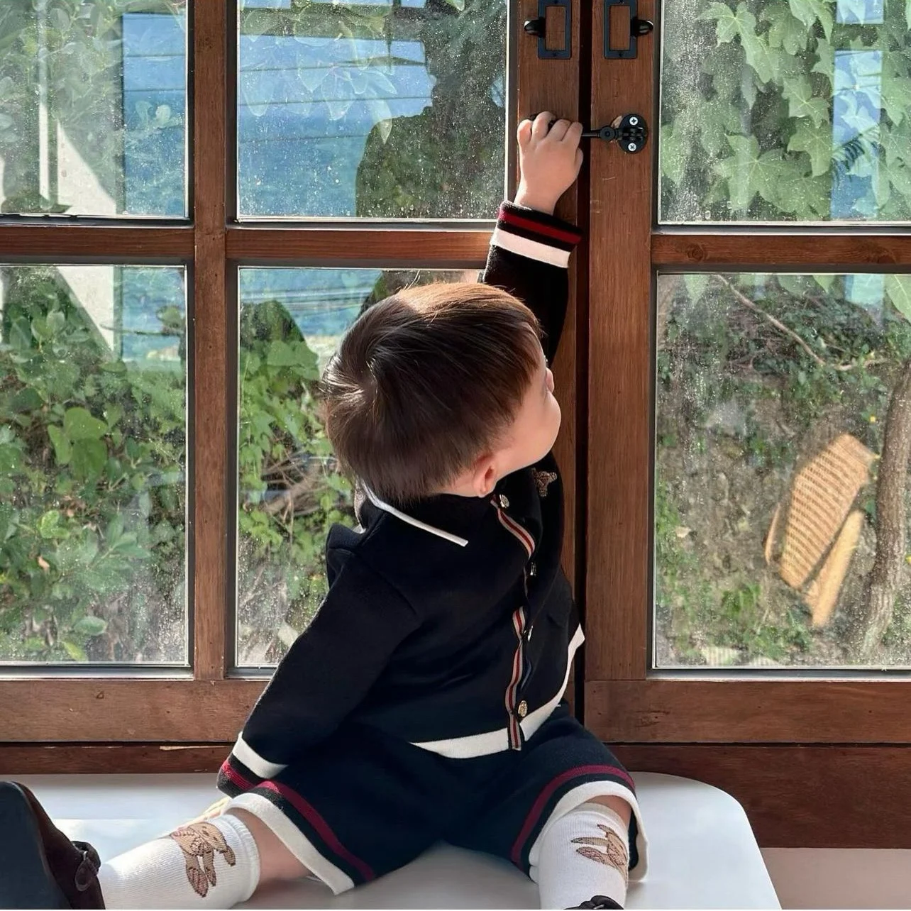 سترة محبوكة أنيقة وبنطلون بخمس نقاط تفصيلية، طقم فاخر للأولاد، ملابس قطنية غير رسمية للربيع والخريف للأطفال