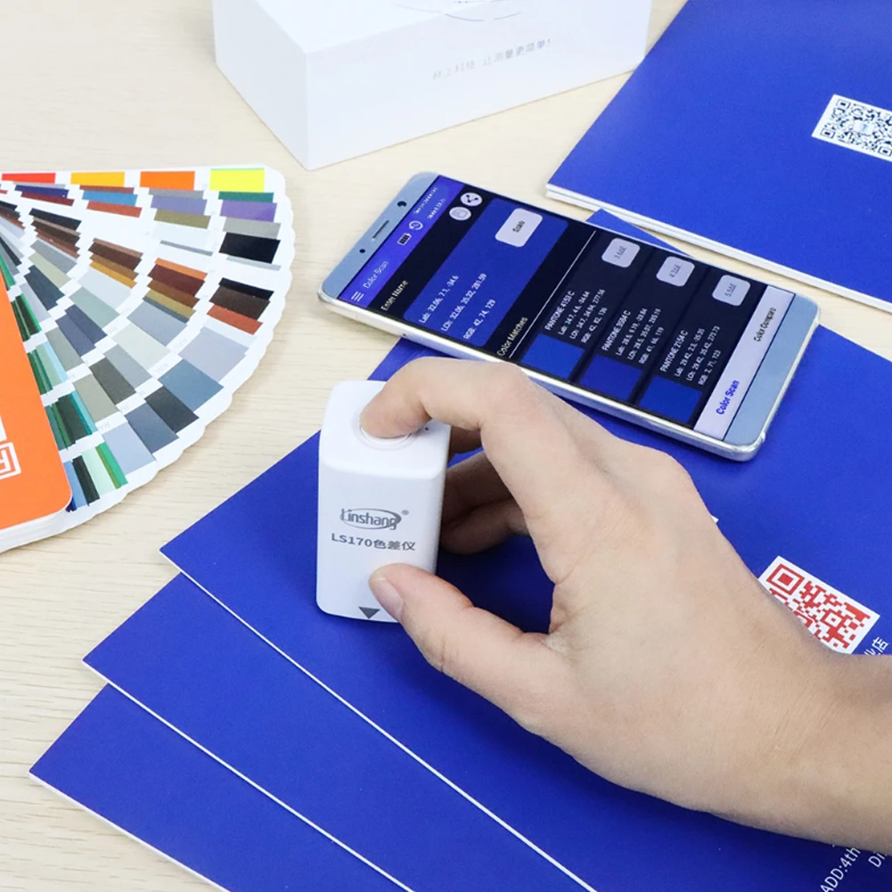 Yieryi Smart Colorimeter Plastic Color Measuring Tester Digital Color Analyzer Meter for Ordinary Printing Coating Plastic Paint