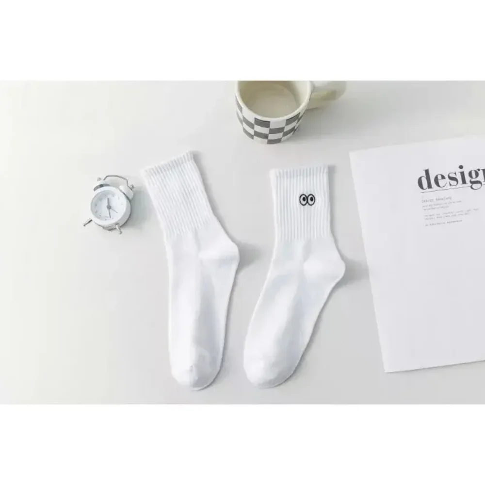 Womens Socks 5 Pairs Women's Cartoon Socks Round Neck Mid Tube Fashionable Cute Expression Pattern Socks Casual Breathable Autumn Girls