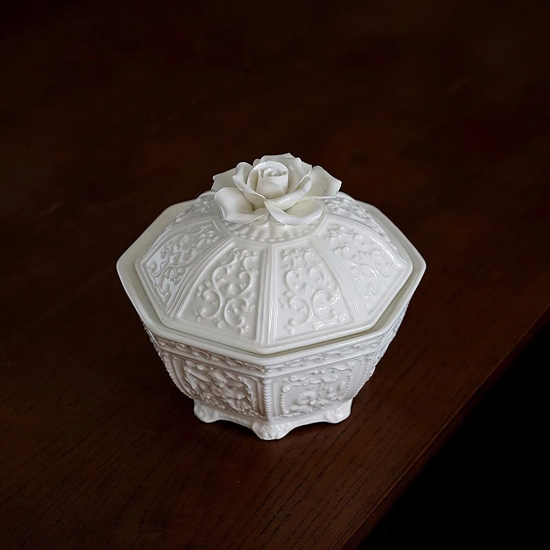 

Palace Style Relief Angel Shaped Ceramic Stew Cup Handmade Rose Flower High-end Jewelry Box Home Furnishings