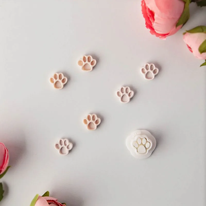 Cute Cartoon Paw Print Clay Cutter Animal Dog Cat Paw Print Polymer Clay Embossing Cutter Earring Jewelry Molds Tools