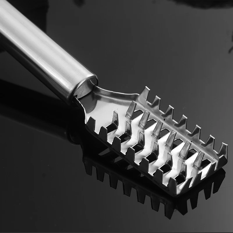 

1pc Stainless Steel Fish Scale Planer Flat Throwing Sharp Serrated Labor-saving Remove Fish Scales Knives Practical Kitchen Tool