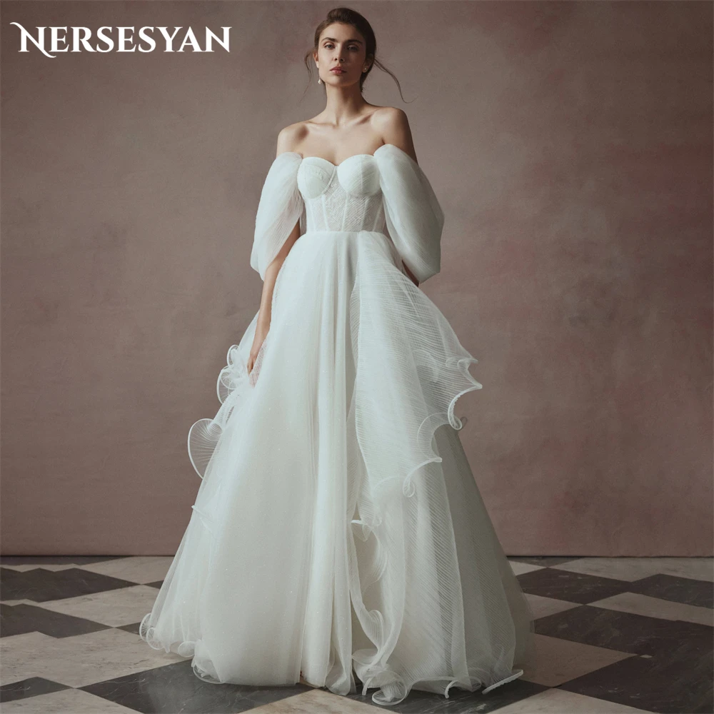 

Nersesyan Pleats Tulle Pure Wedding Dresses A-Line Ruffles Off Shoulder Short Sleeves Bridal Gowns Backless Princess Bride Dress