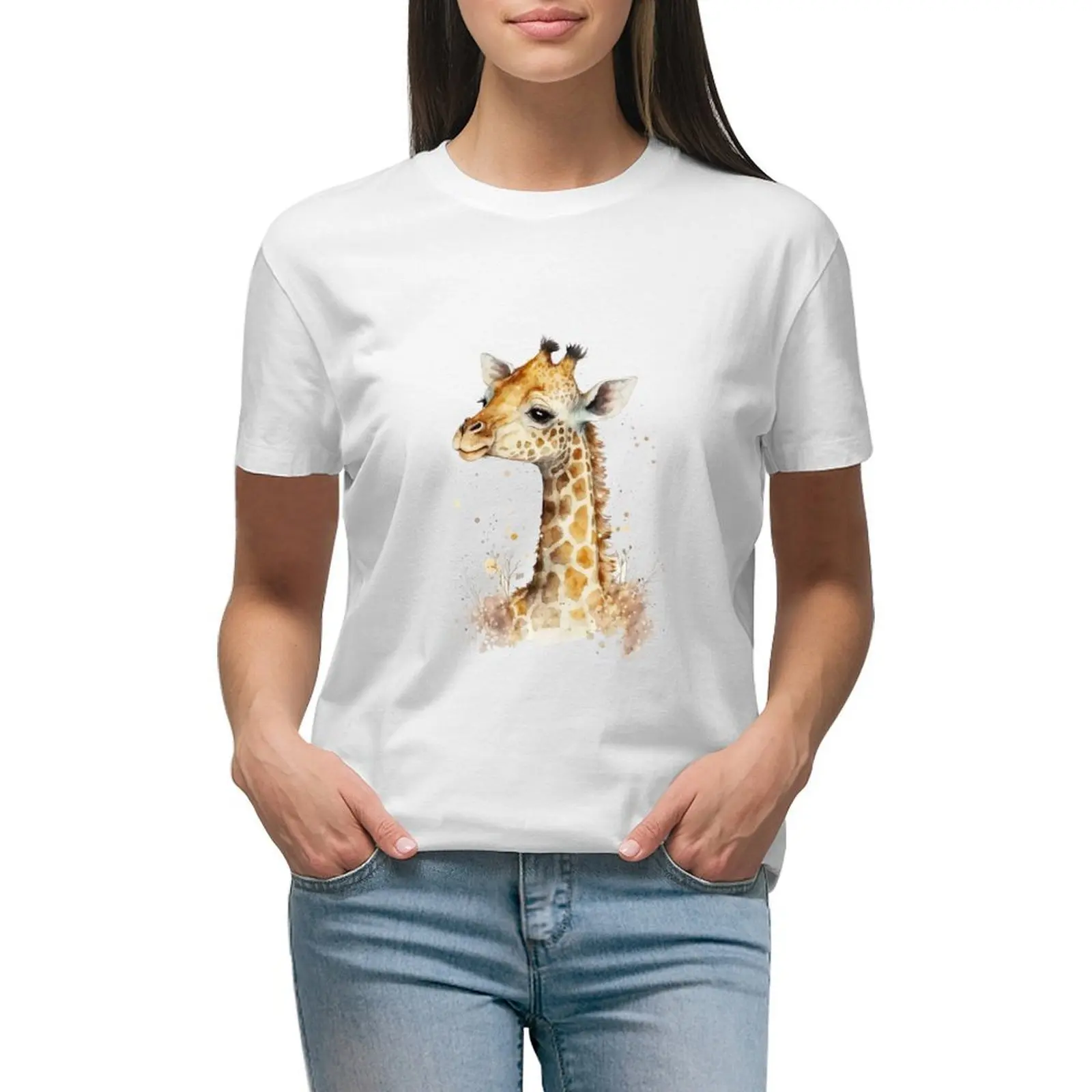 

Adorable giraffe T-shirt animal print shirt for girls aesthetic clothes clothes for woman