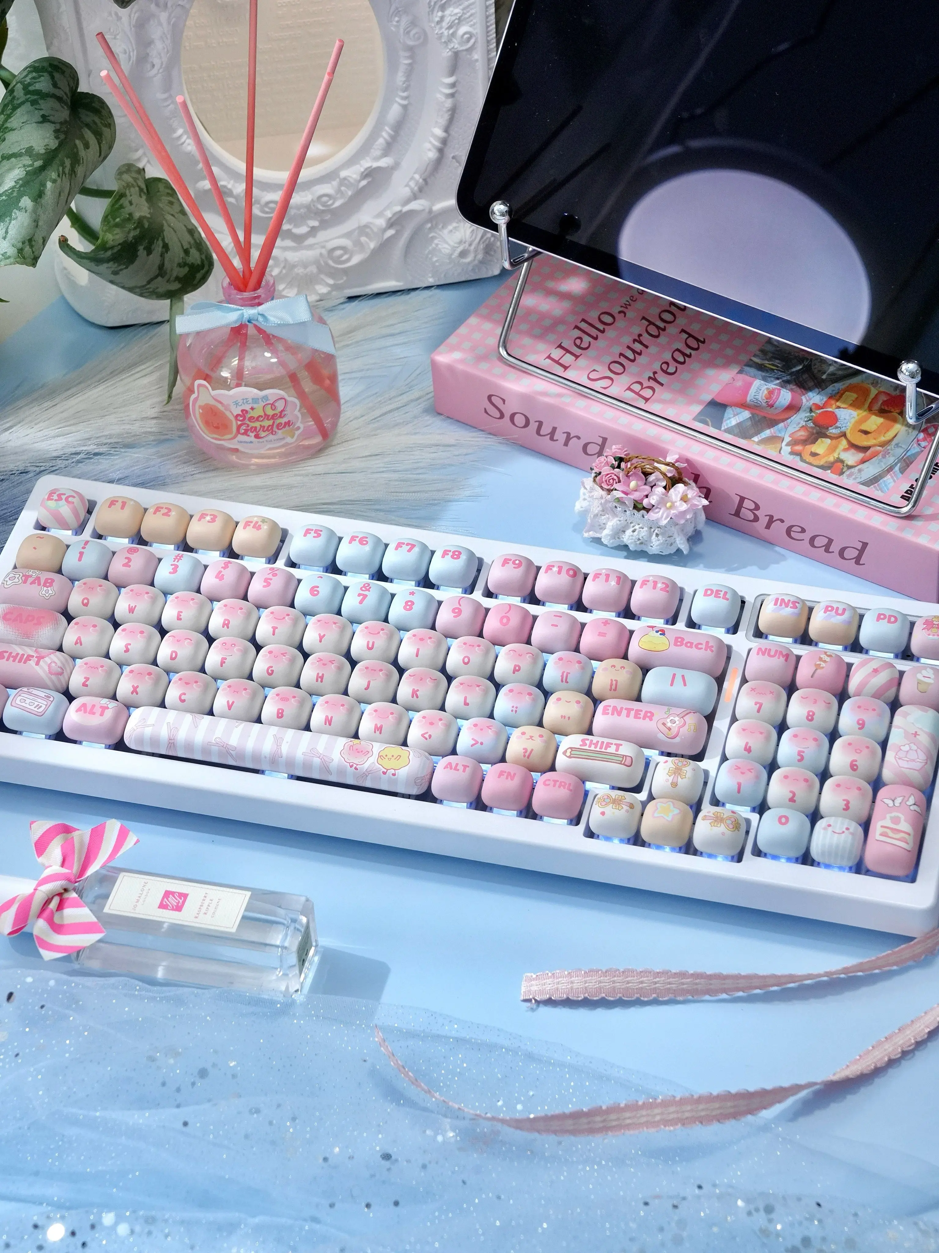 cute mechanical keyboard accessories MOG keycap collection