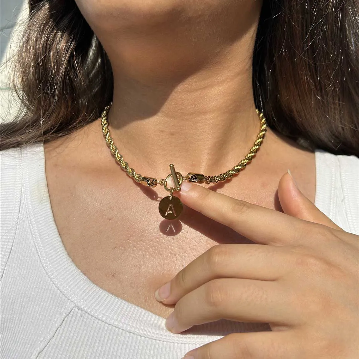 Braccialetto iniziale personalizzato con lettera in acciaio