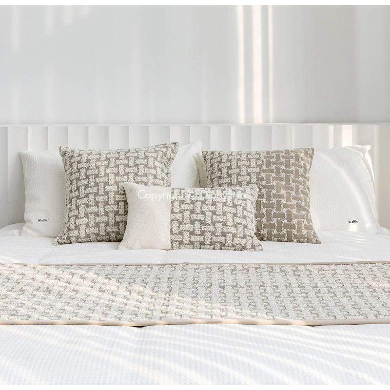 Diphylleia H Style Tiles Luxury Bed Runner Size 70x210cm Modern Art 3D Jacquard Geometric Bedding Scarf For Bedroom Wedding Room