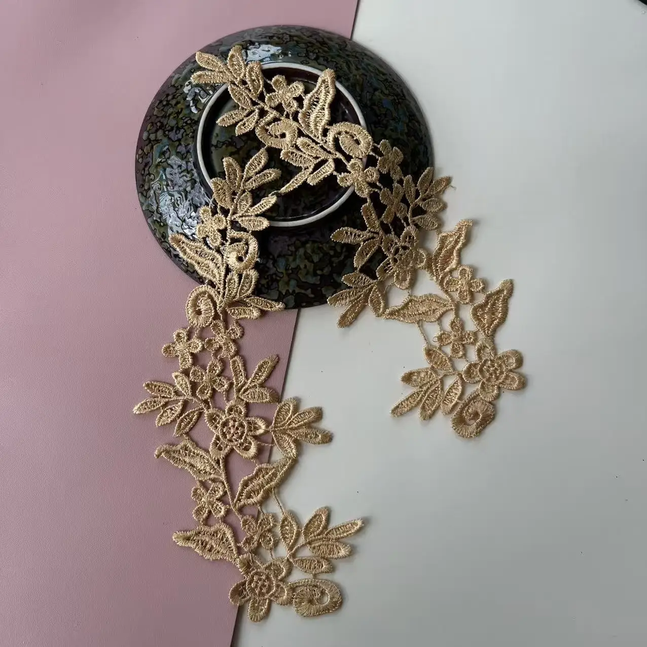 Vibrant Lace Applique Flower Sewing Trims