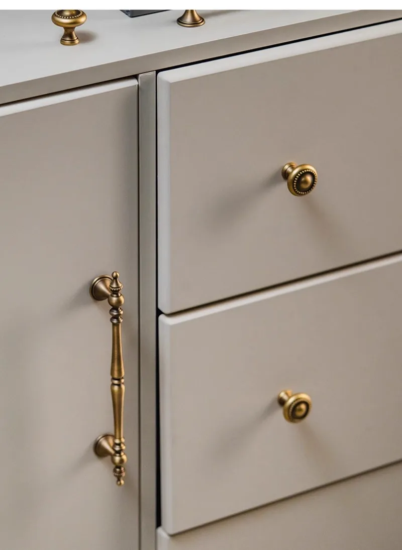 MaisonLuxe™ French Vintage Brass Handles Sf10dbf130e2e4a7fb23306382810684fo