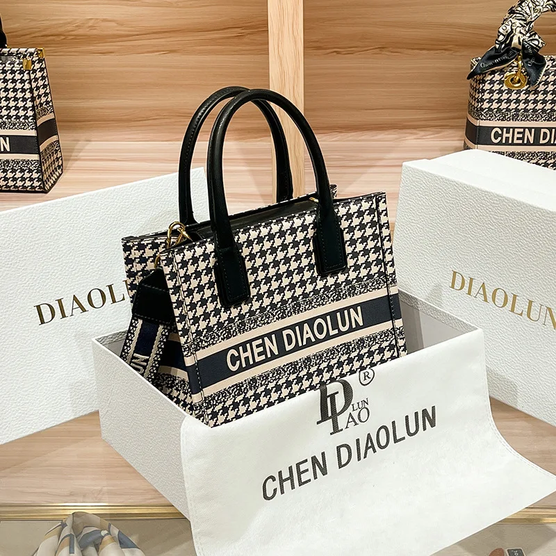 

Cross border New DIAOLUN Advanced Sense Tote Bag Handheld One Shoulder Crossbody Thousand Bird Checker Women's Bag Fashion