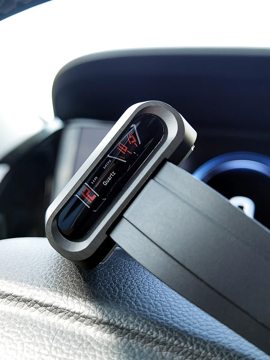 Men Unique Top Luxury 316L Stainless Steel Super Car Racing Driver Sport Jump Hour Futuristic Retro Creative Quartz Watches