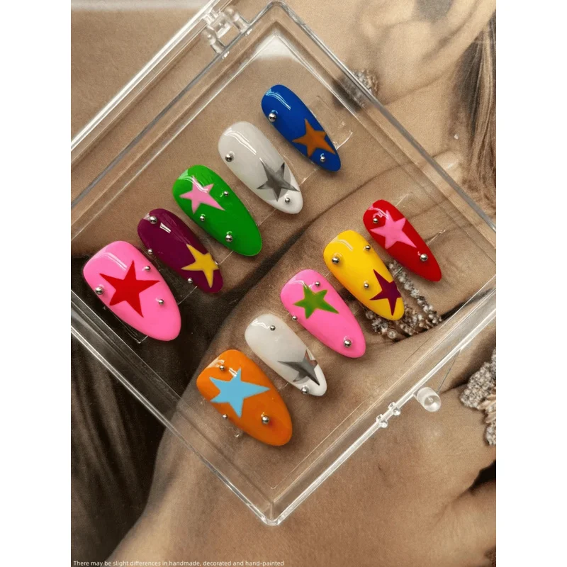 10 piezas de arte de uñas hecho a mano, arte de uñas de color dopamina de almendra, diseño de patrón de estrella pintado a mano, arte de uñas diario