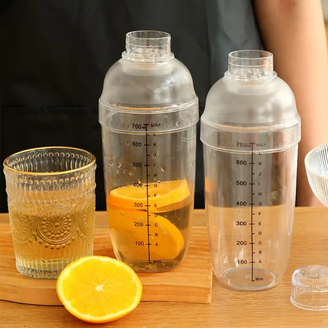 700ml Plastic Cocktail Shaker Bottles Fruit Juice Milk Tea Beverage Mixer Home Bar Utensils Wine Barware Transparent Drink Mixer 2