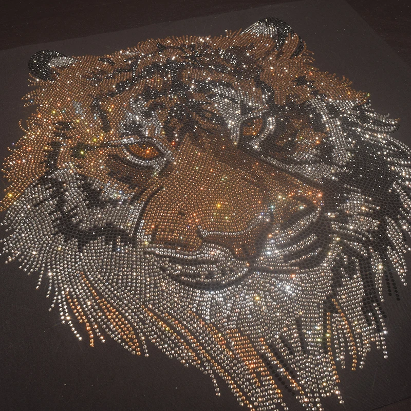 Diamond tiger head summer new women's T-shirt crystal