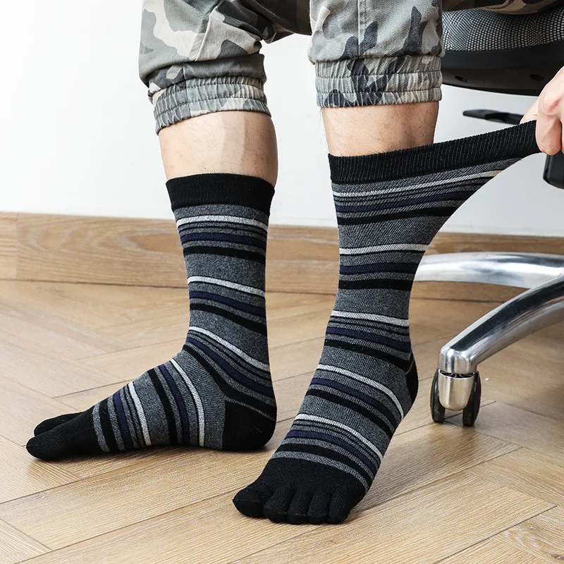 5 Pairs Man Calf Socks with Fingers Long Cotton Fashion Thin Striped Business Sport Separate Toe Sock Japanese Style Warm Sokken