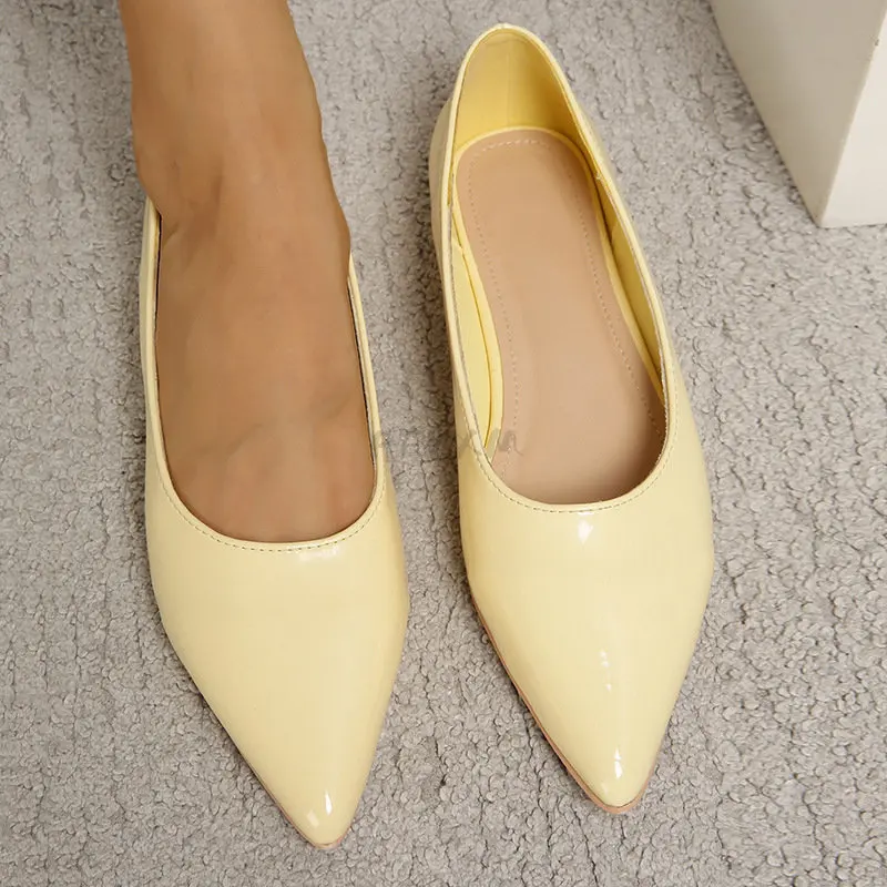 

2023 Womens Flat Shoes PU Leather Ultimate Comfort Slip on Summer Pointed Toe Loafers Soft Bottom Women Flats