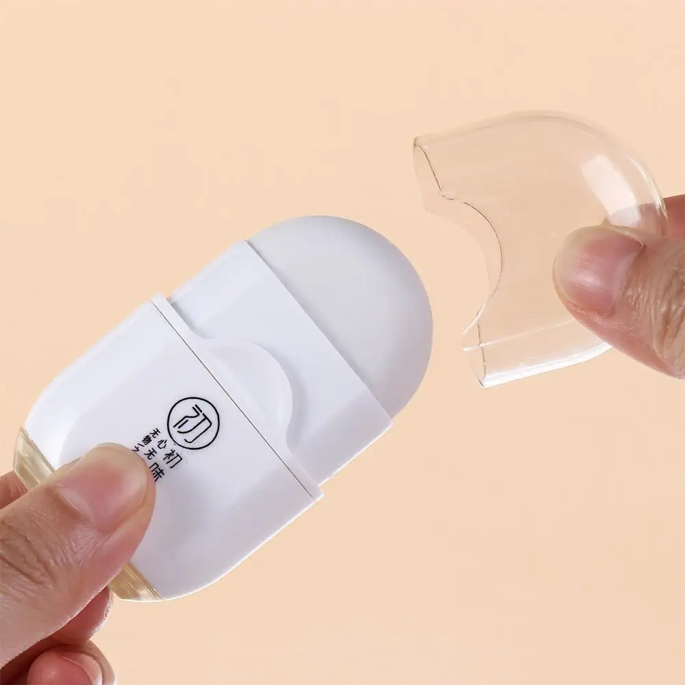 Рисунок 2 - Школьные и офисные принадлежности