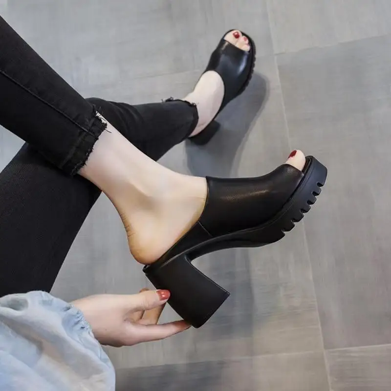 2024 Summer Women Slippers Brand Design High Quality Leather Shoes Block High Heels Mules Pumps Women High Heels Casual Footwear