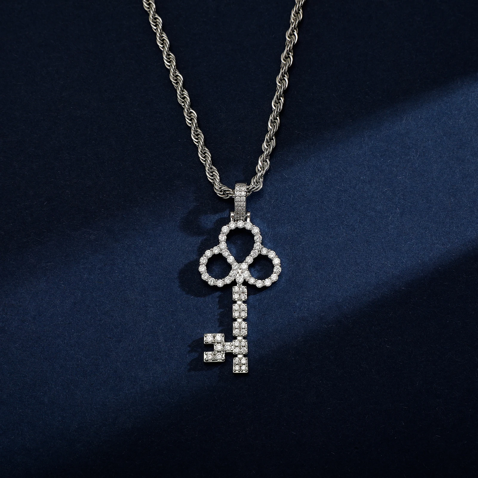 JINAO 2022 NEW Two Styles Design Key Pendants High Quality Ice Cravejado AAA+ Cubic Zircon With 4mm Tennis Chain Jewelry