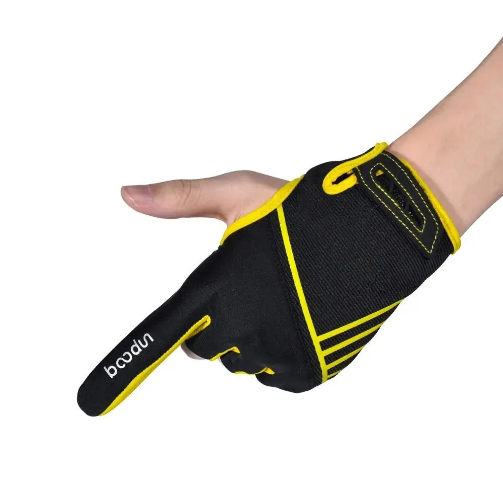 Comfortable Anti-Skid Bowling Glove Half Finger Mittens Bowling Ball Gloves Professional Breathable Sports Gloves Men Women