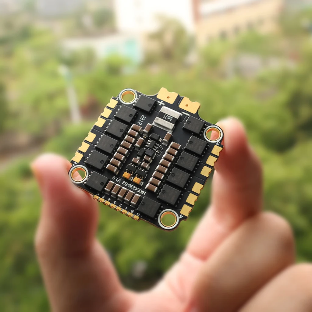 

HAKRC 32-bit 65A 4-in-1 ESC 20x20mm 2-6S Support PWM,Oneshot125/142/150/300 Multishot For DIY Drone