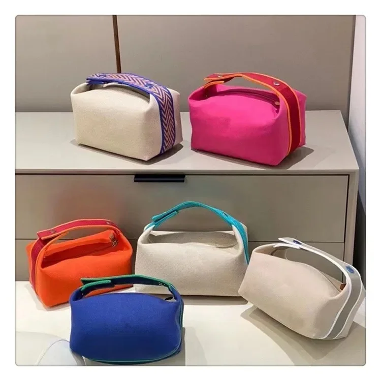 2024 حقيبة مكياج جديدة ذات سعة كبيرة من Canva حقيب...