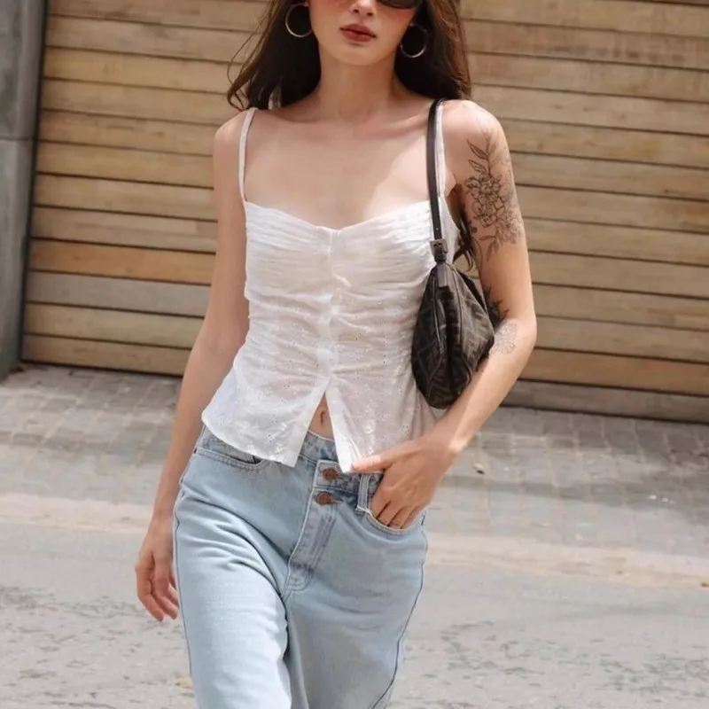 

White Heavy Industry Embroidered Small Strap Women'S Summer Unique Temperament Slim Fit Button Top