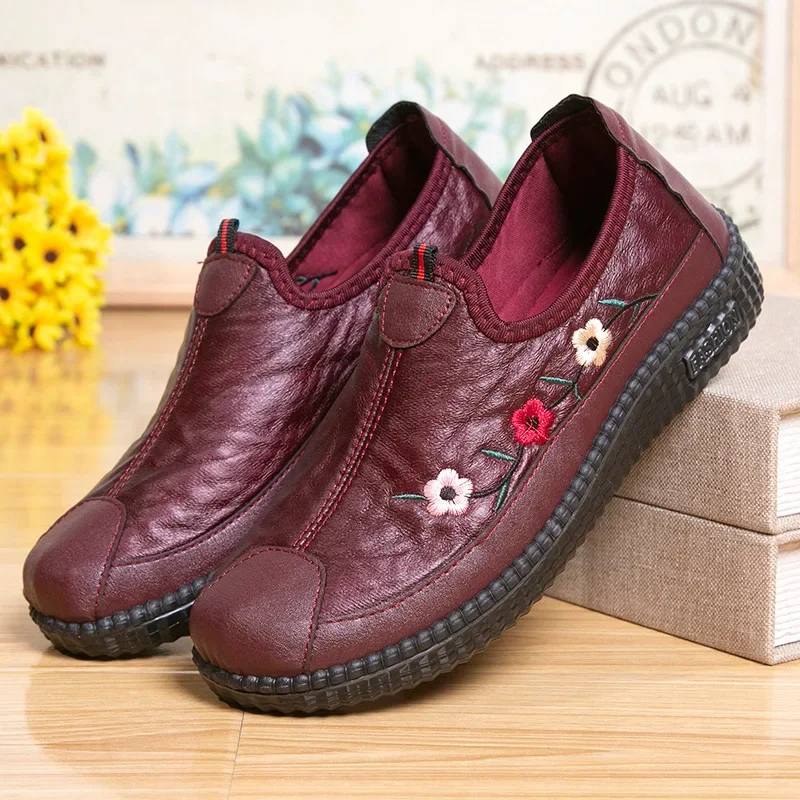 Low-Top Women's Flora Pattern Soft-Soled Wear-Resistant Comfortable Beijing Cloth Shoes for Middle-Aged And Elderly Mothers