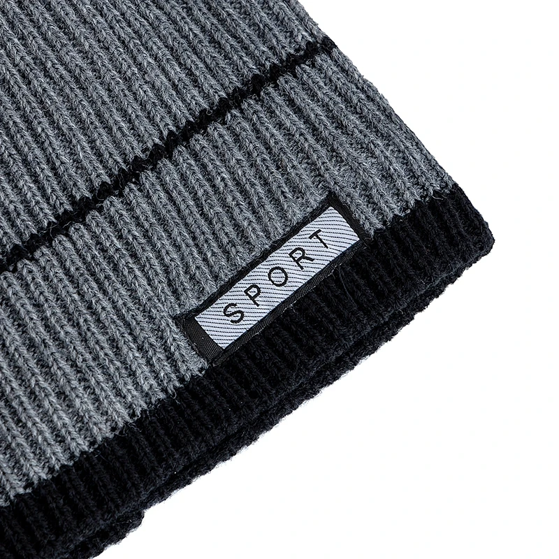 Unisex New Designer Winter Hats Cap Plush Fur Lined Streetwear Warm Beanies For Man Woman Casual Winter Ski Knitted Hats