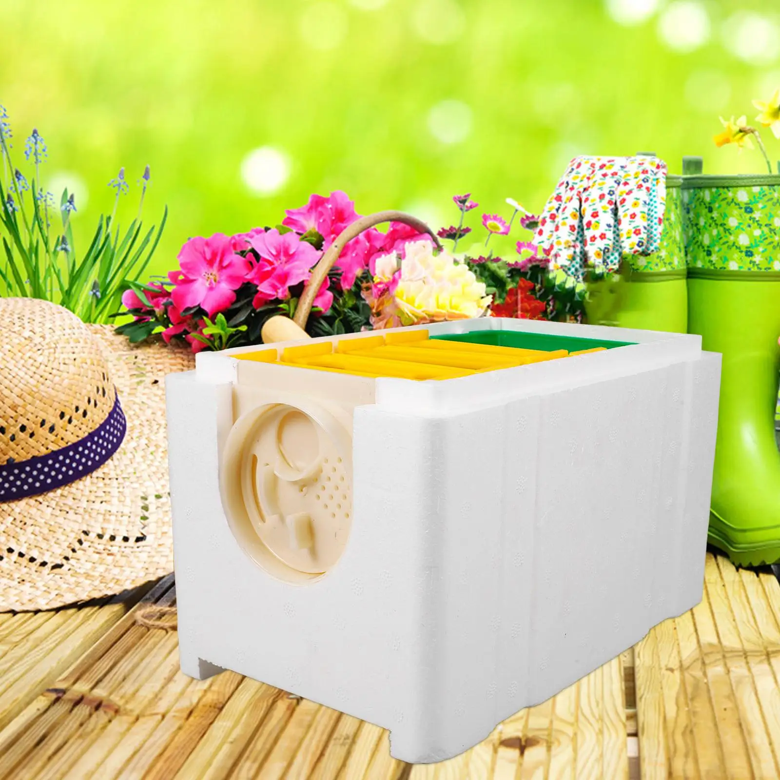 4 Frame Plastic Feeding Hive Bee Breeding Box Door Mini Mating Tool Compact Gardening Equipment Beekeeping