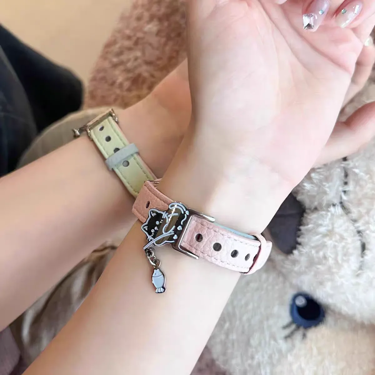 Elegant Women's Leather Loop Watch Band - 20mm, 18mm, 22mm Strap Options