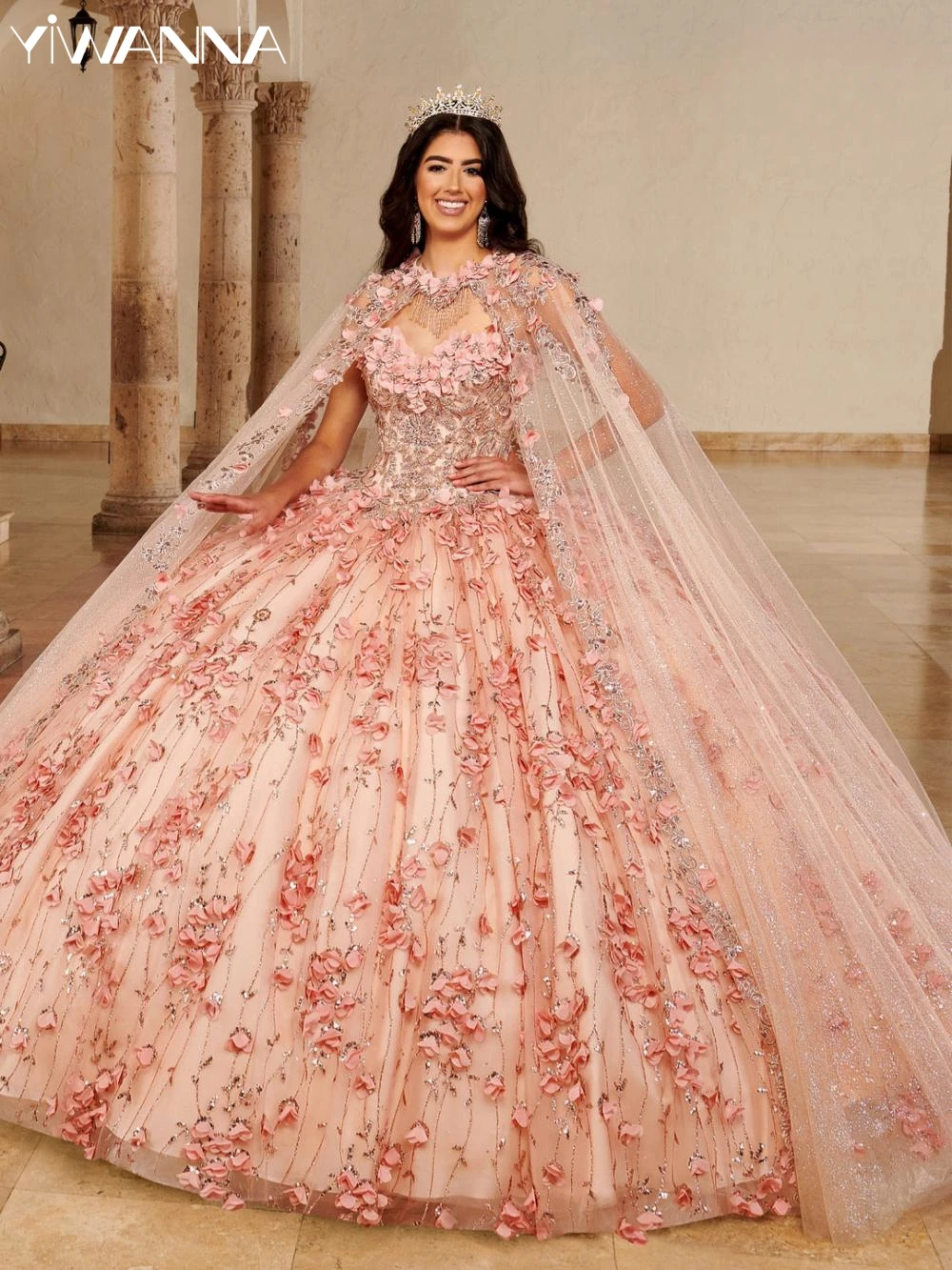 Женское платье с блестками и 3d-цветами