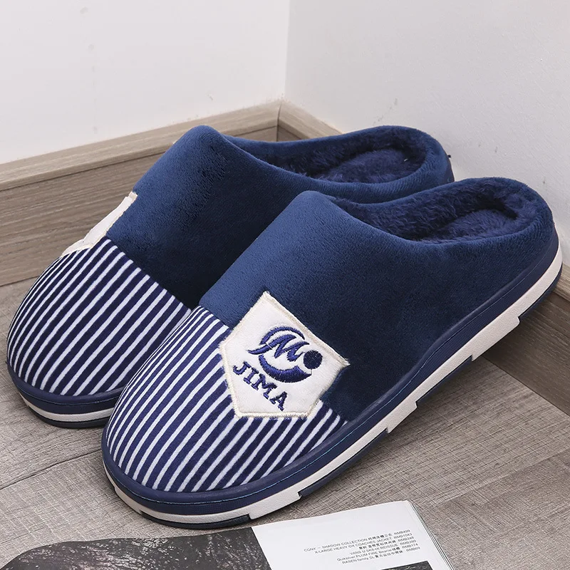 

Зимние теплые тапочки для мужчин, удобные домашние тапочки из хлопчатобумажной ткани, нескользящая Толстая обувь, размеры 46-51