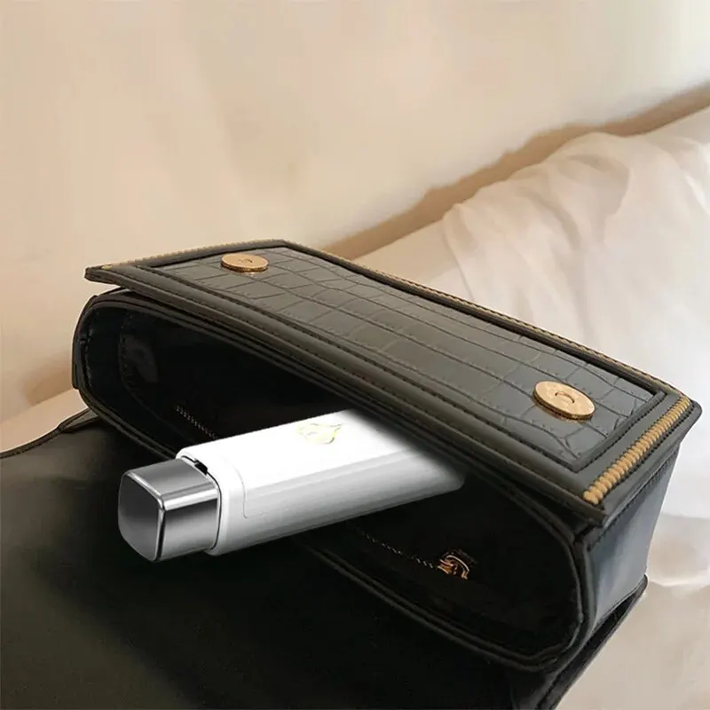 Small Floss Storage Box Household Portable Automatic Pop-up Dental Floss Storage Box Can Carry-on Easy to Use BEST SELLERS