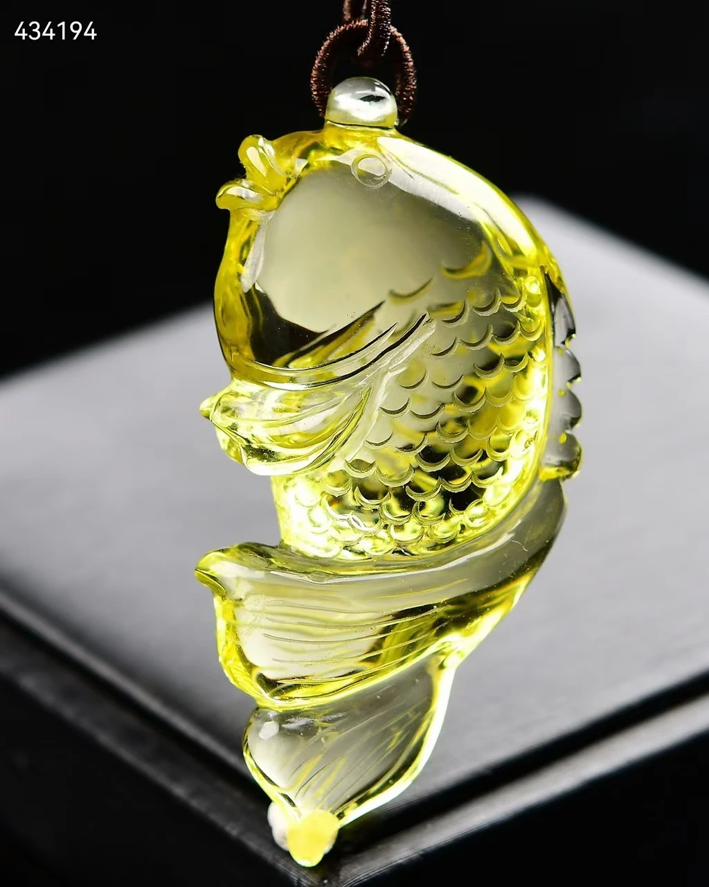 

Natural Yellow Citrine Quartz Bead Fish Pendant 64*32*20mm Women Men Jewelry Citrine Wealthy Necklace AAAAA