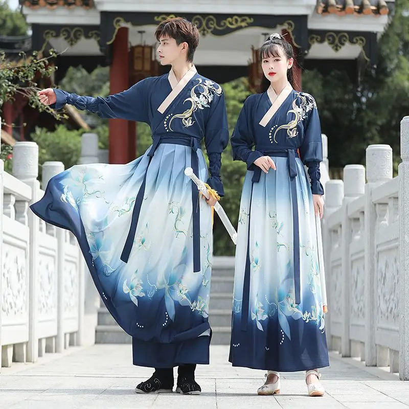 

Парная одежда CP Hanfu в китайском стиле для мужчин и женщин, комплект из двух предметов с вышивкой с перекрестным вырезом и градиентной печатью, одежда для студентов класса