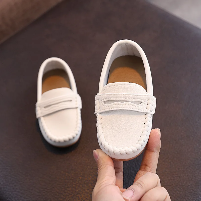 Kids Moccasins Retro Classic Children Flats Soft Bottom 2025 New Fashion Boys Girls Casual Shoes Soild Color Versatile Non-slip