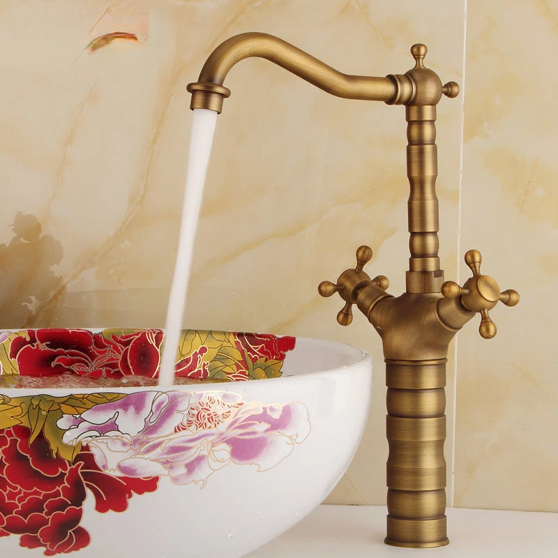 Double-handle hot and cold copper retro faucets for washbasin, washbasin, washbasin and toilet.
