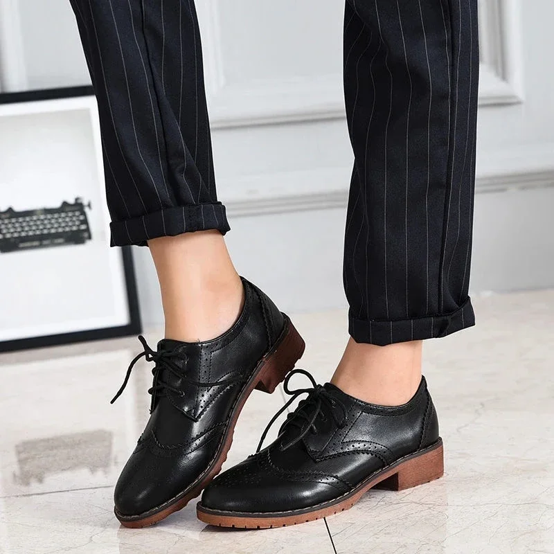 2023 oxford shoes women lace up shoes pointed toe casual fashion