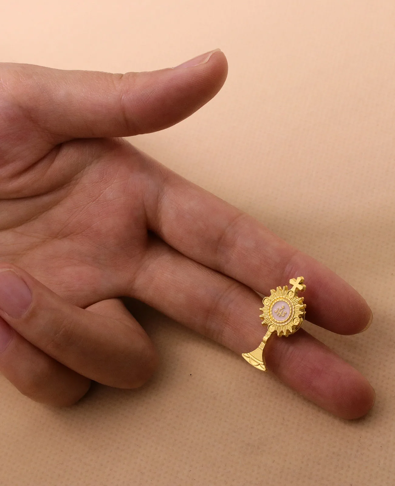 Diyalo 5 Teile/los 2 Farben JHS Christogramm Brosche Heilige Eucharistie Kelch Kommunion Kirche Gruppe Pins Schmuck Sacraments Geschenke – Detail 5