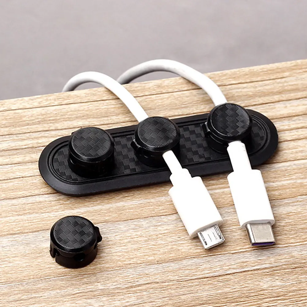 탄소 섬유 질감의 마그네틱 케이블 정리 클립, 강력한 접착력의 USB 충전 케이블 관리용 케이블 홀더
