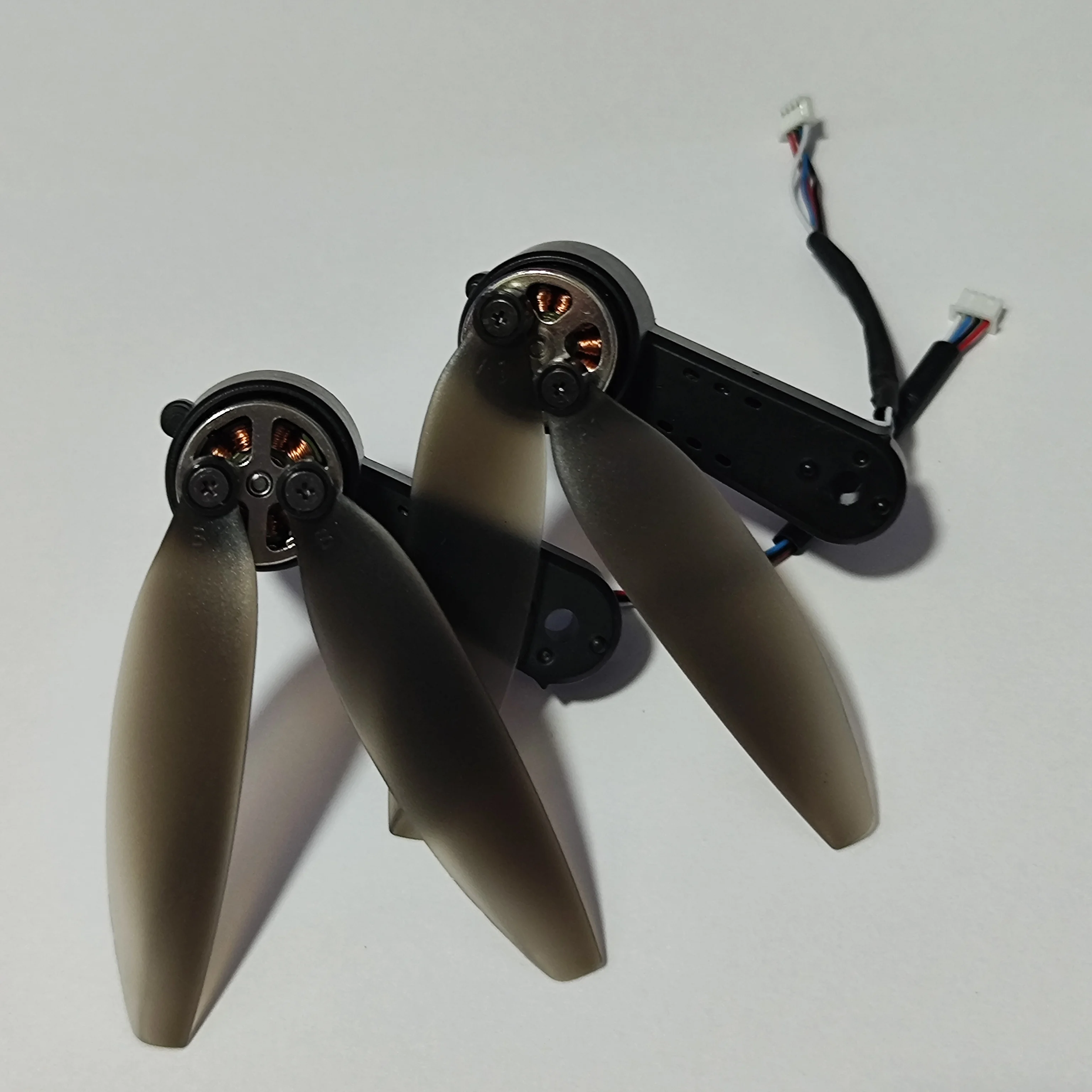 

Дрон LSRC S2S 4K с двойной камерой для обхода препятствий, запасные части для квадрокоптера на дистанционном управлении, бесщеточный рычаг двигателя с пропеллерами, 2 шт.