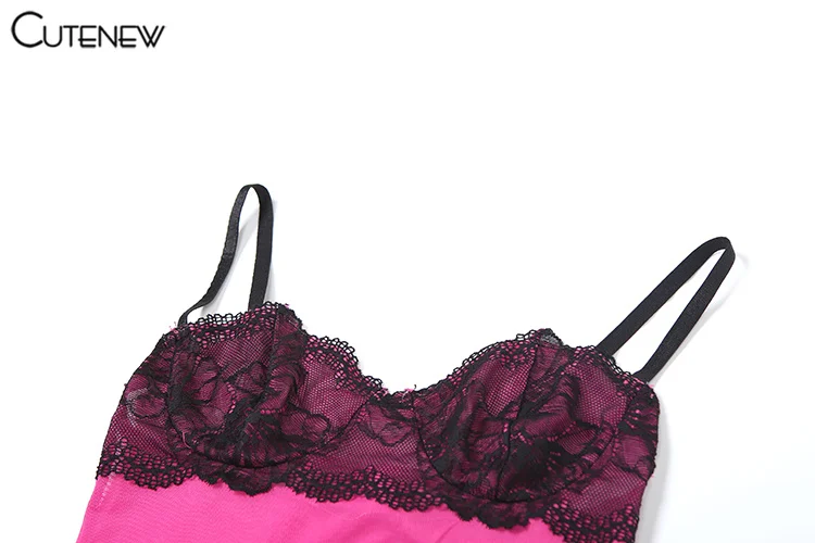 Conjunto de dos piezas de encaje con retazos para mujer, camisola sexy estilo hipster con tirantes finos y pantalones ajustados de cintura alta, ropa femenina