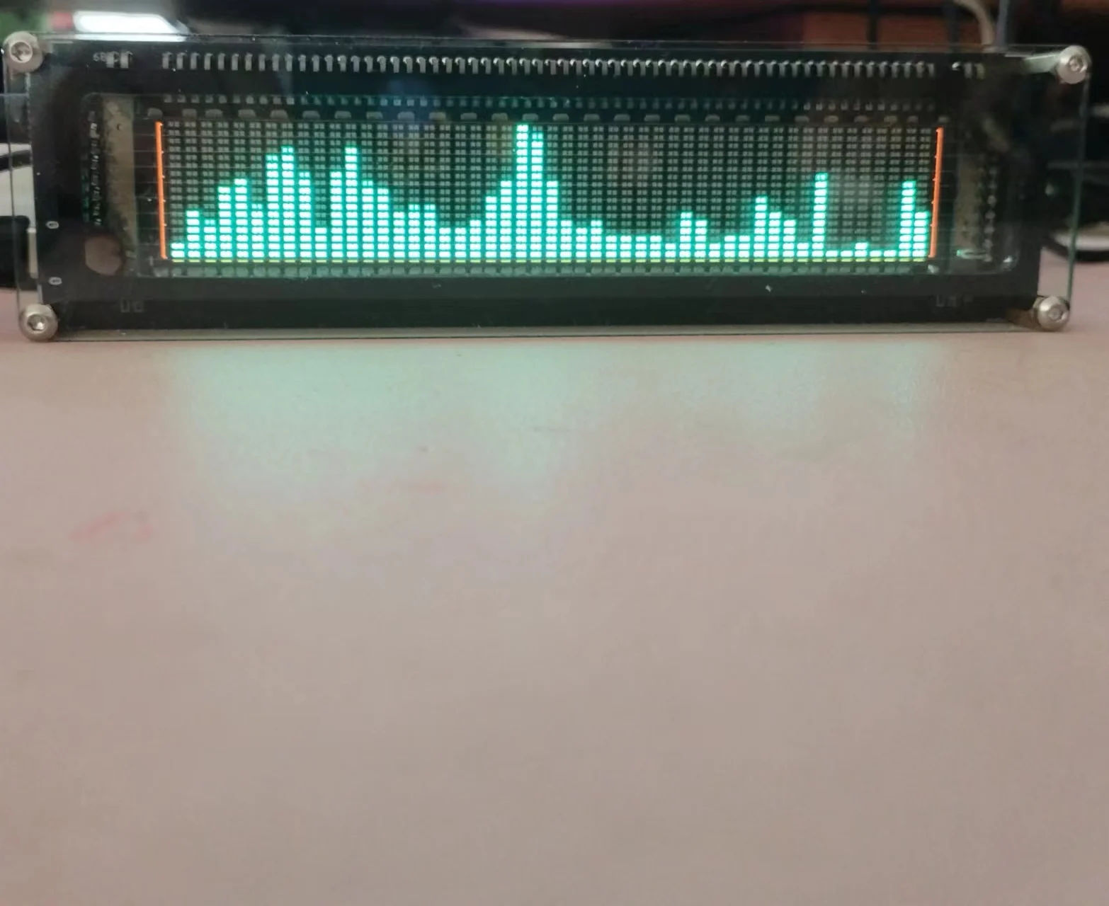 AK5017-V1 VFD Music Audio Spectrum Indicator / Audio VU Meter/Amplifier Board Level /Precision Clock/Adjustable AGC Mode audio spectrum indicator