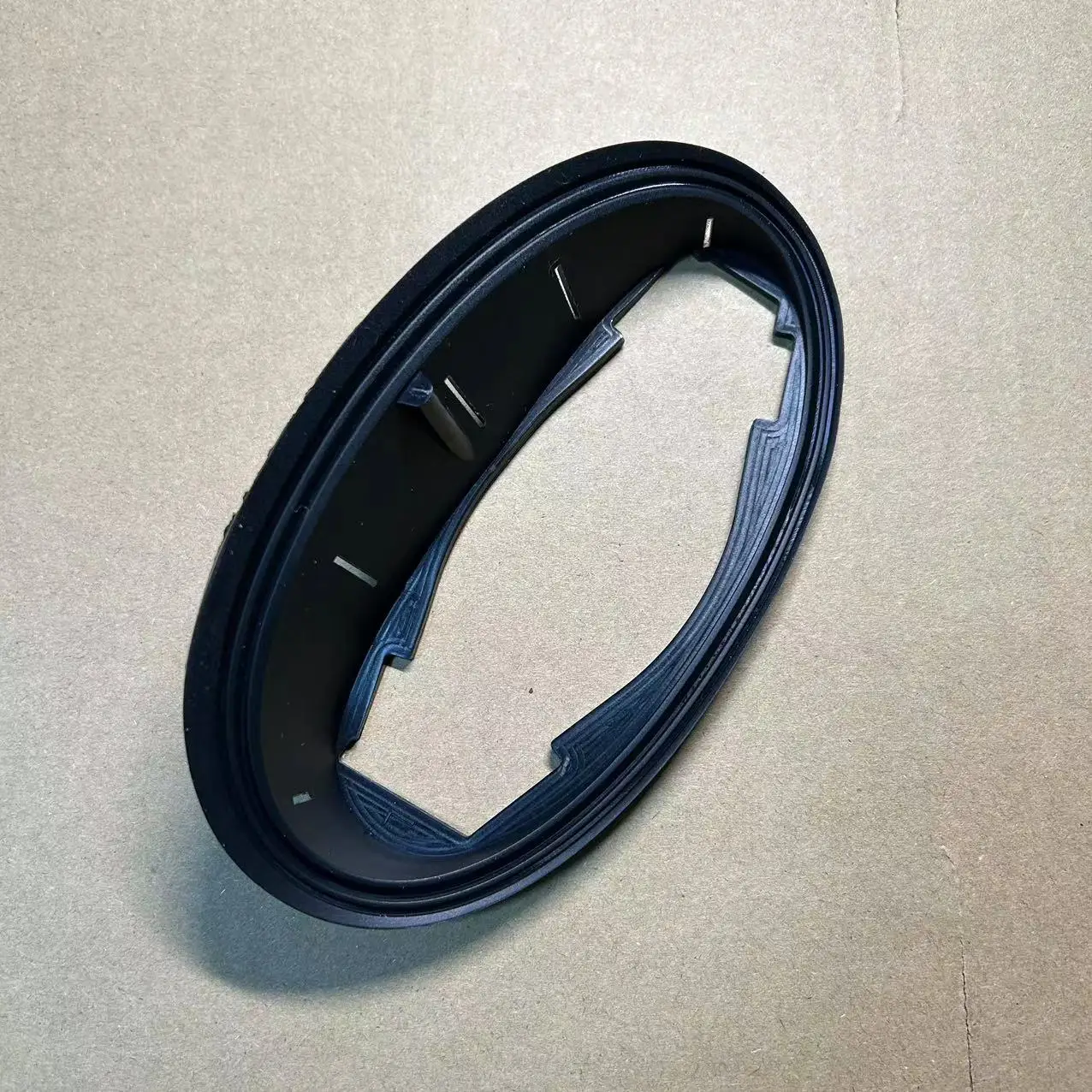 

Уплотнитель для внешнего зеркала заднего вида BMW MINI R55 R56 R57 R58 R59